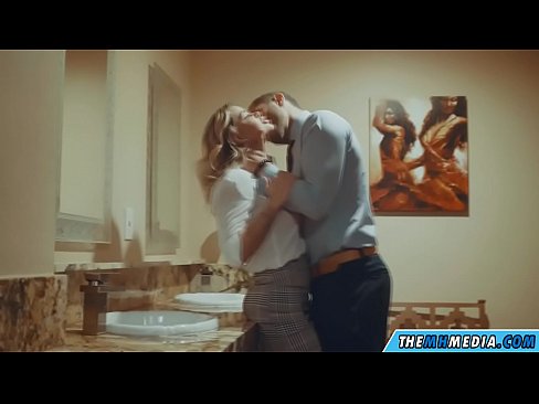 ❤️ Том биетэй шаргал үст таныг нийтийн бие засах газар уруу татах үед ️❌ Порно vk манайд ️❤